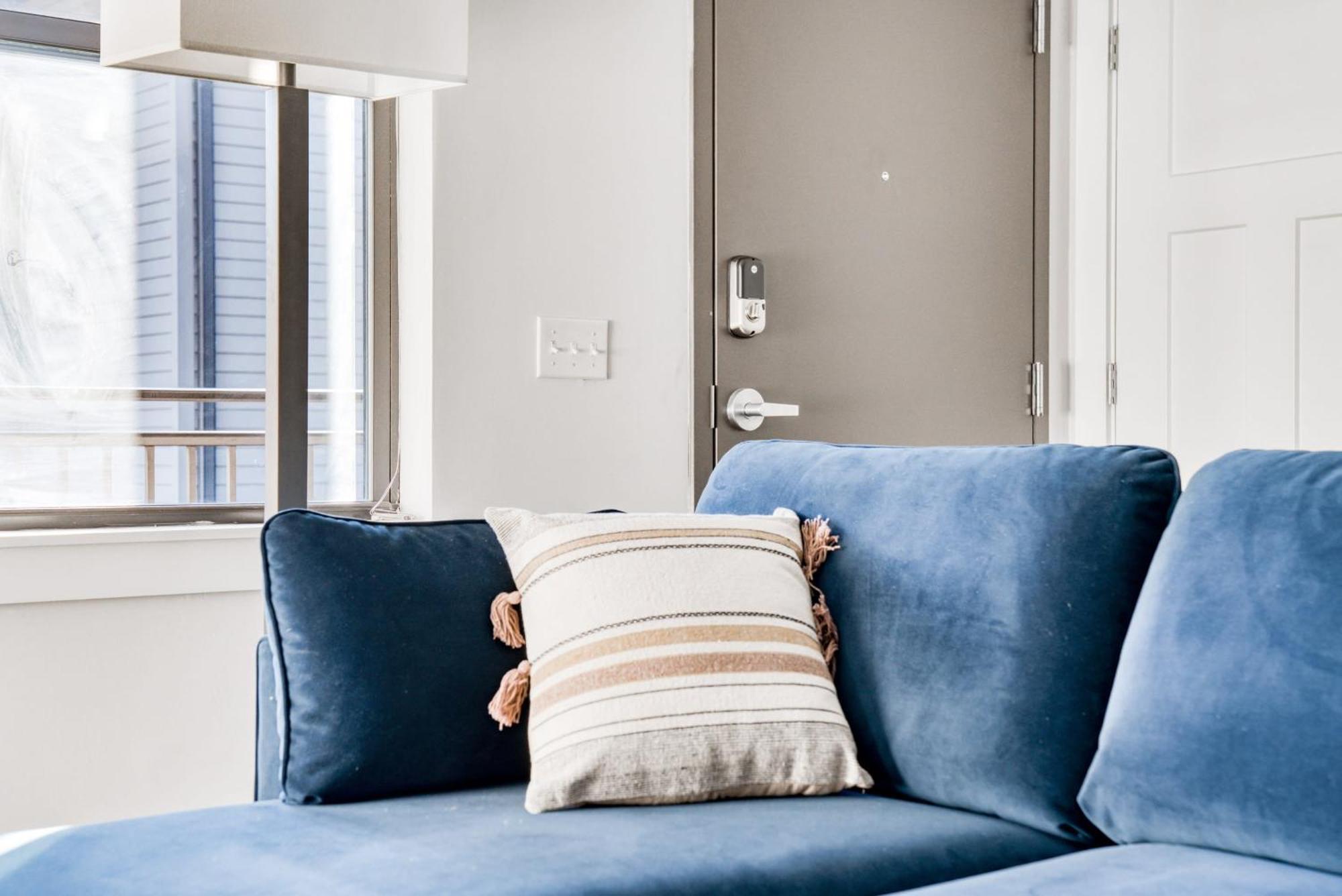 Cozysuites Music Row Bold 1Br W Free Parking Nashville Buitenkant foto