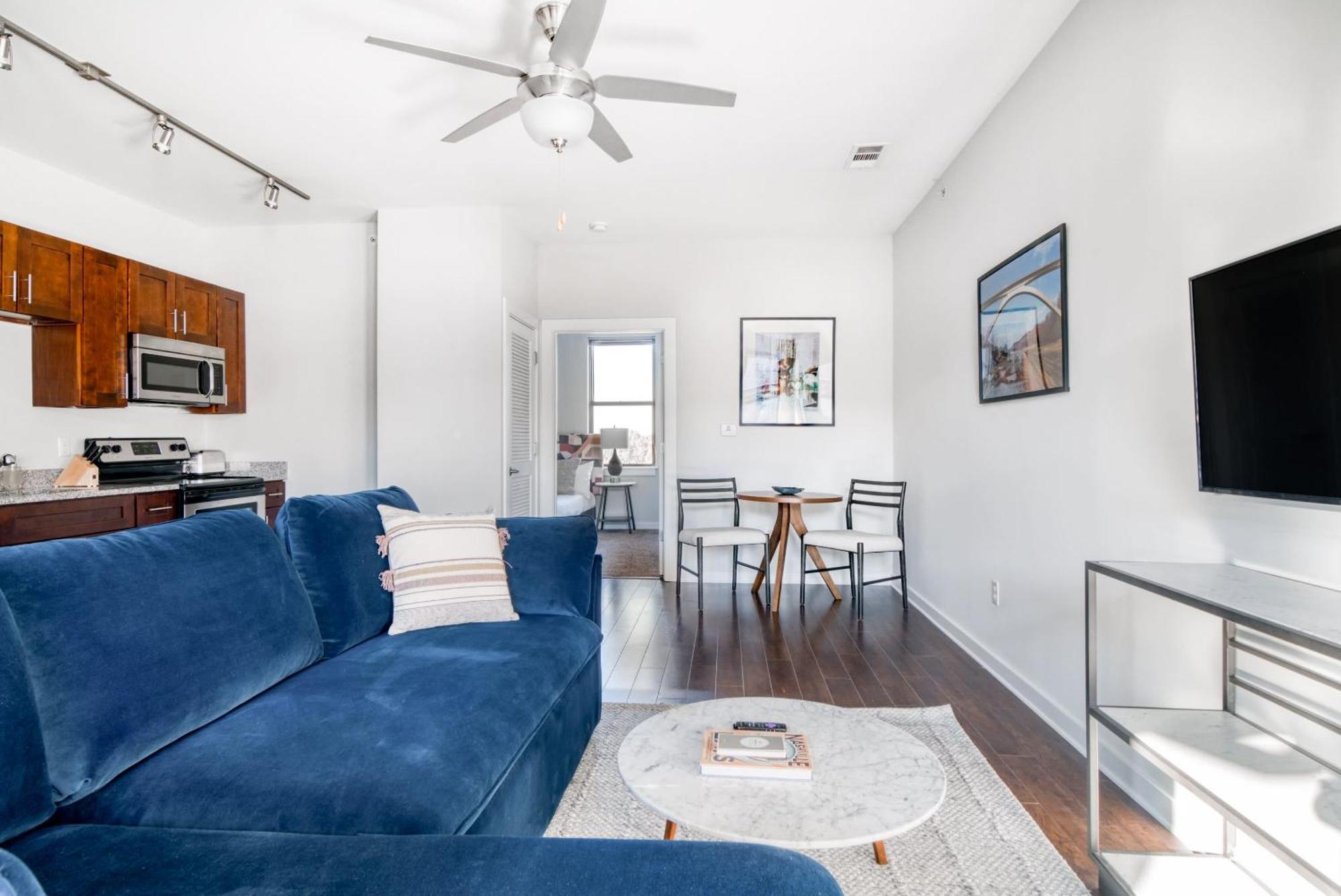 Cozysuites Music Row Bold 1Br W Free Parking Nashville Buitenkant foto